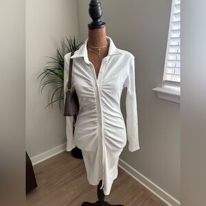 NWT 🤍 Ruched Collar Detail Long Sleeve Bodycon Dress